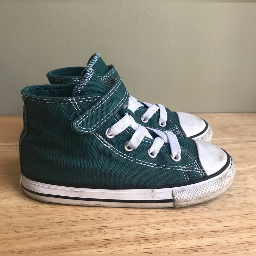 Converse All-Star Chuck Taylor High-Tops Green Size: US Toddler 10 EUR 26